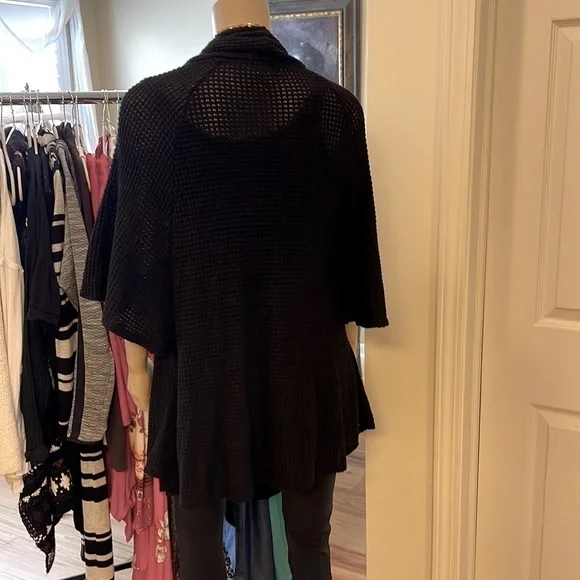 Status by Chenault Black Waffled Fabric Knit Cardigan. D4/A - Picture 5 of 11